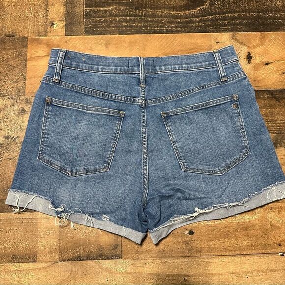 Madewell High-Rise Denim Shorts - Picture 2 of 6